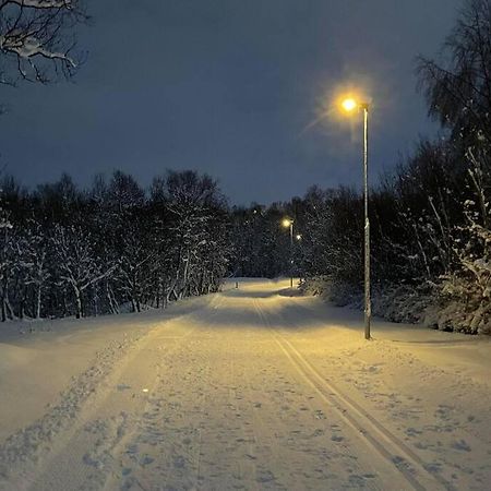 Ny Leilighet I Nytt Bygg I Naturskjonne Omgivelser! Tromsø Esterno foto