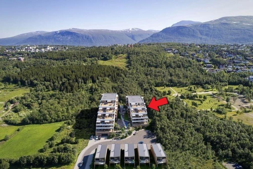 Ny Leilighet I Nytt Bygg I Naturskjonne Omgivelser! Tromsø Esterno foto